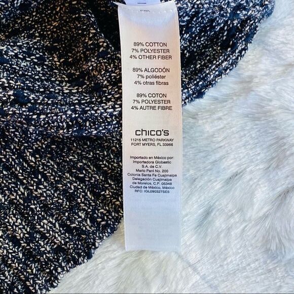 Chico’s 3/4 length metallic SZ 3 sleeve sweater - Picture 5 of 10